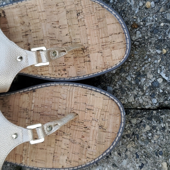 A2 By Aerosoles Cool Cat Wedge Sandal size 10 - Picture 13 of 13